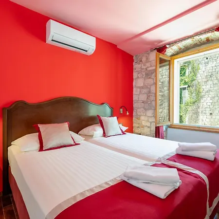 Heritage Tragos Szálloda Trogir