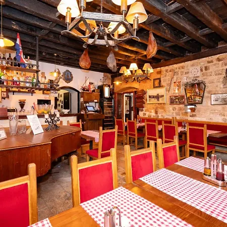 Szálloda Heritage Tragos