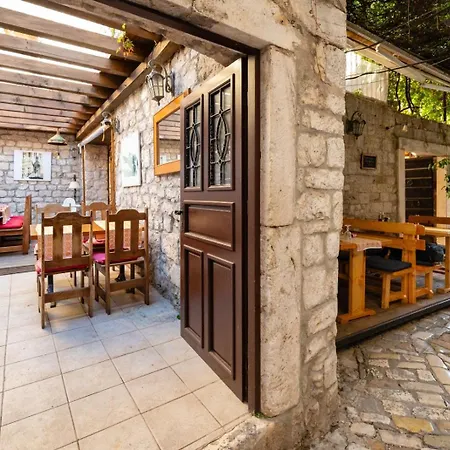 Szálloda Heritage Tragos 4*