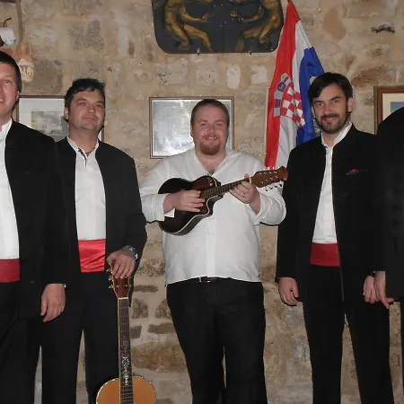 Szálloda Heritage Tragos