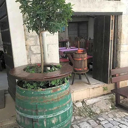 Heritage Tragos Hotell Trogir