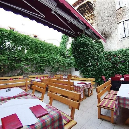 Heritage Tragos Trogir